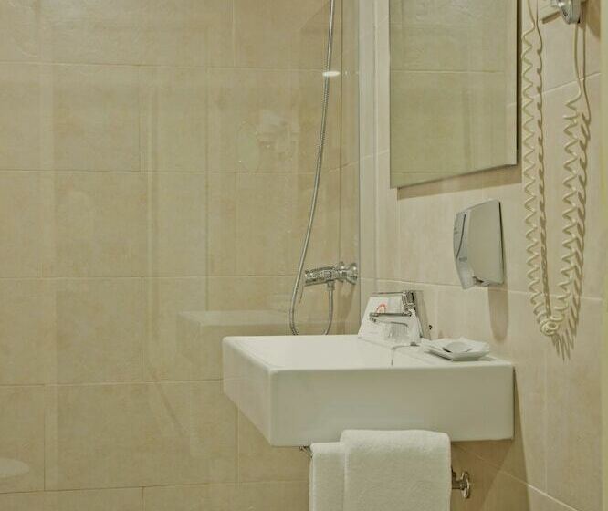 غرفة قياسية, D. Luis