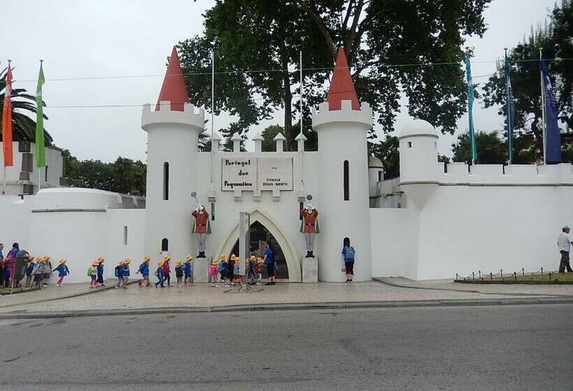 غرفة عائلية, D. Luis