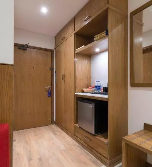 اتاق لوکس یک تخته, Excelsior Karachi