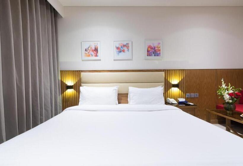 اتاق لوکس یک تخته, Excelsior Karachi