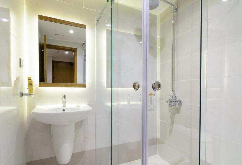 اتاق سوپریور, Excelsior Karachi