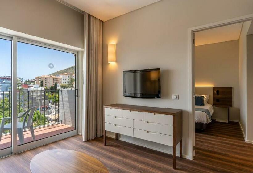 주니어 스위트, Girassol Suite