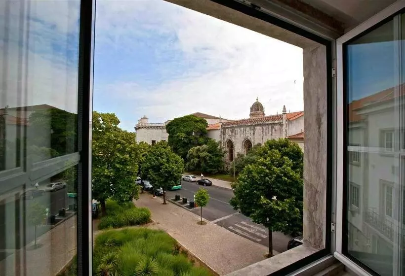 スタンダードシングルルーム, Jeronimos 8