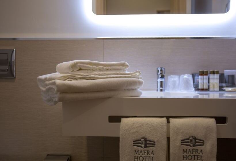 اتاق سوپریور, Mafra