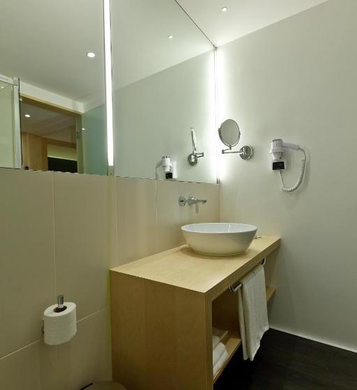 اتاق سوپریور با بالکن, Mercure Braga Centro