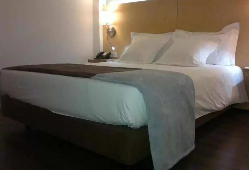 スタンダードルーム, Mercure Braga Centro