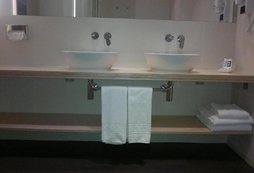 سوییت سوپریور, Mercure Braga Centro