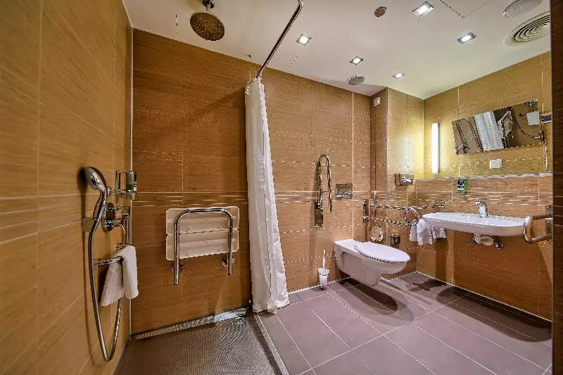 Standard Yhden Hengen Huone, Mercure Gdańsk Stare Miasto