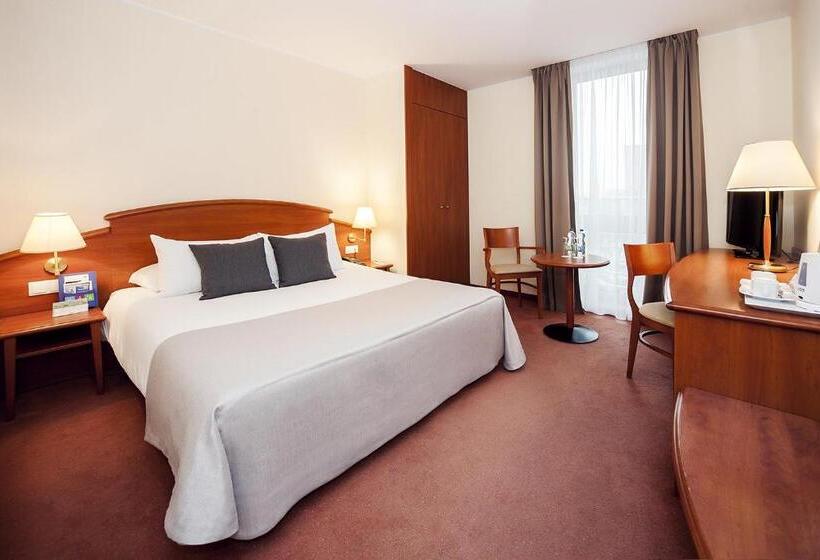 اتاق استاندارد یک نفره, Mercure Poznań Centrum