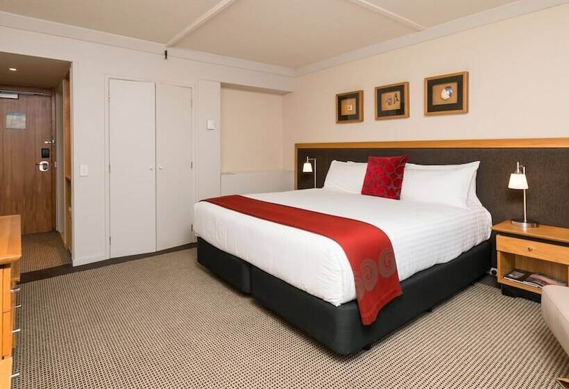수피리어 룸 퀸 침대, Millennium Hotel Rotorua