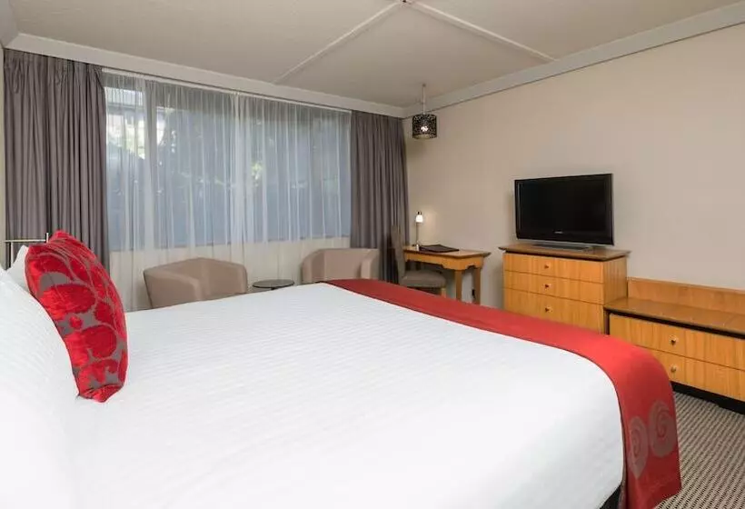 اتاق سوپریور با تخت دو نفره بزرگ, Millennium Hotel Rotorua