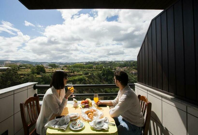 Номер Стандарт, Miracorgo