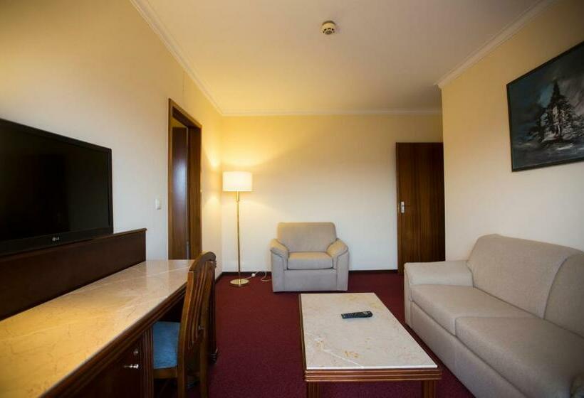 Семейный Номер, Miracorgo