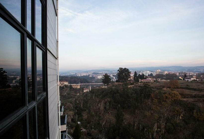 Семейный Номер, Miracorgo