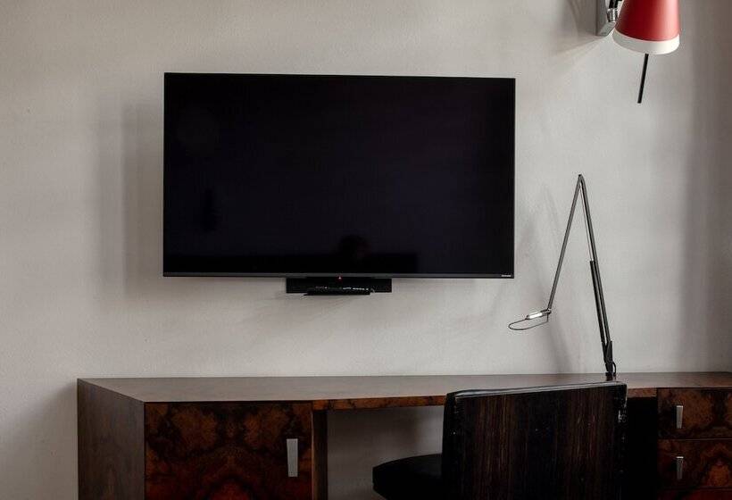 غرفة قياسية, Monopol