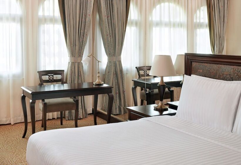 سوییت, Mövenpick Hotel Karachi