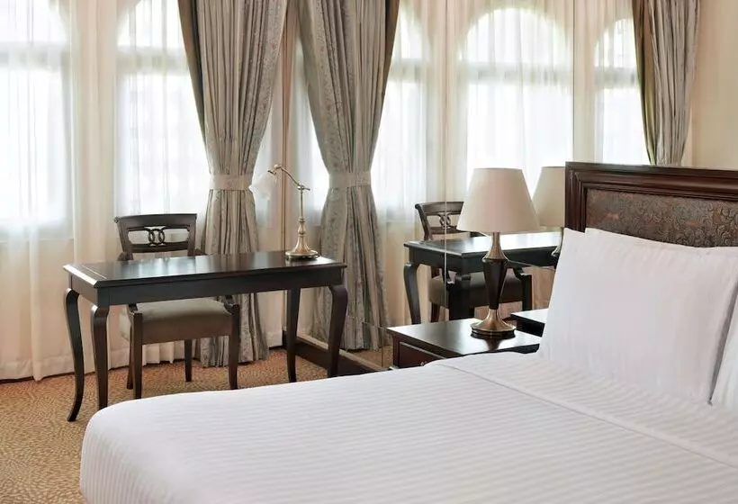 スイート, Mövenpick Hotel Karachi