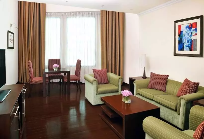 スーペリアールーム, Mövenpick Hotel Karachi