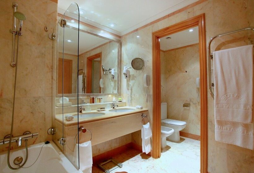 اتاق استاندارد با چشمانداز دریا, Quinta Do Lago