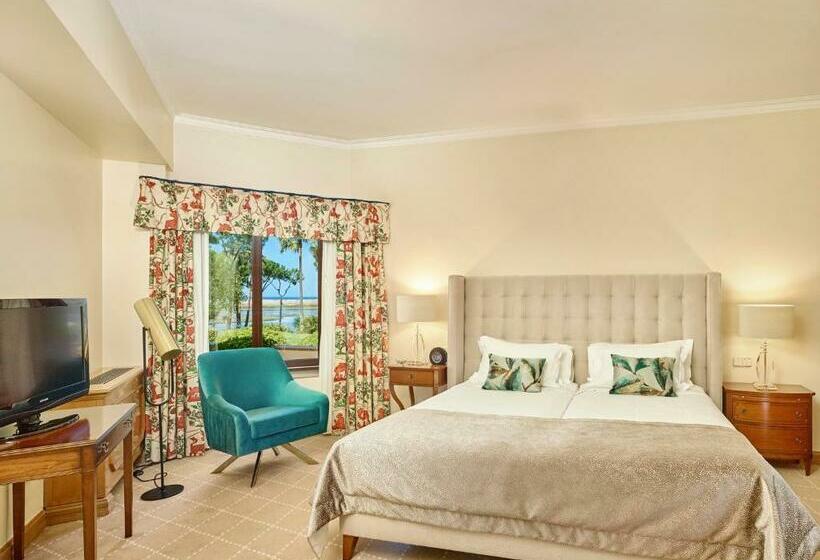 سوییت با چشم‌انداز باغ, Quinta Do Lago