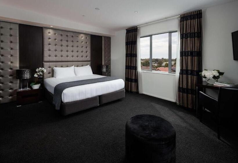 Пентхаус Люкс, Rydges Latimer Christchurch