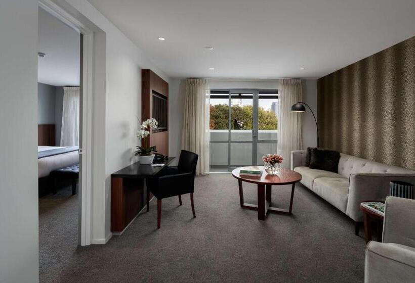 Люкс Премиум, Rydges Latimer Christchurch