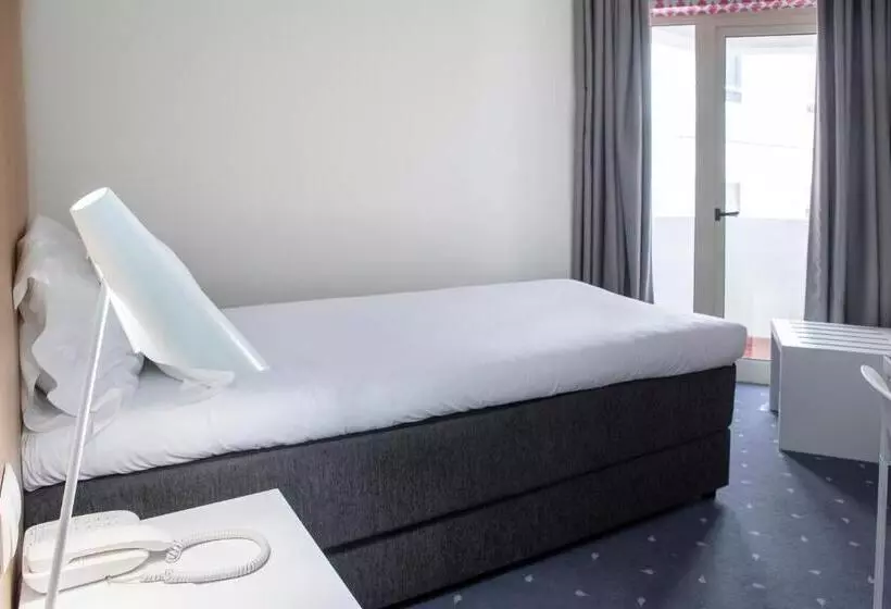 اتاق استاندارد یک نفره, Stay Hotel Faro Centro