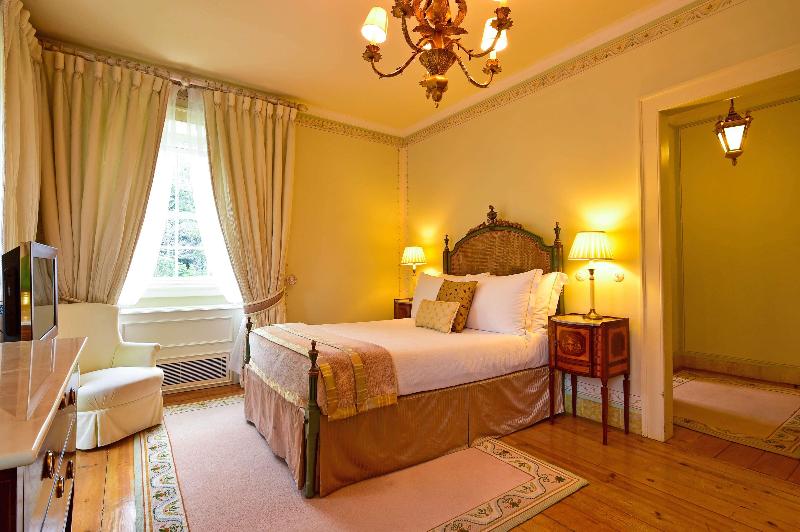 プールの見えるスーペリアルーム, Valverde Sintra Palácio De Seteais   The Leading Hotels Of The World