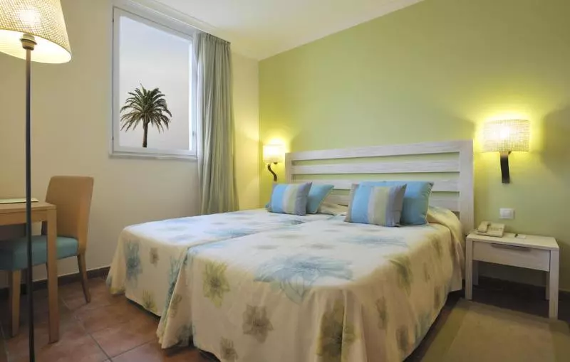 اتاق استاندارد با چشم‌انداز باغ, Pestana Viking Beach & Spa Resort