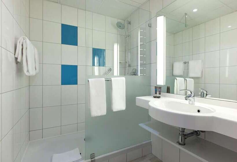 Номер Superior, Novotel Krakow City West