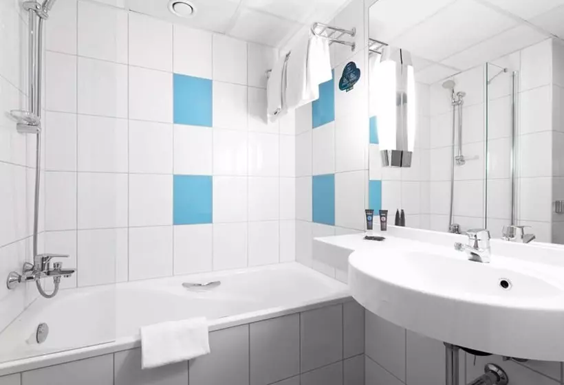 اتاق سوپریور, Novotel Krakow City West