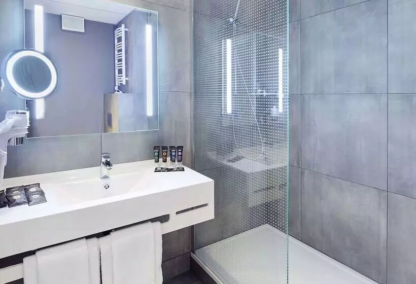 اتاق اجرایی, Novotel Krakow City West