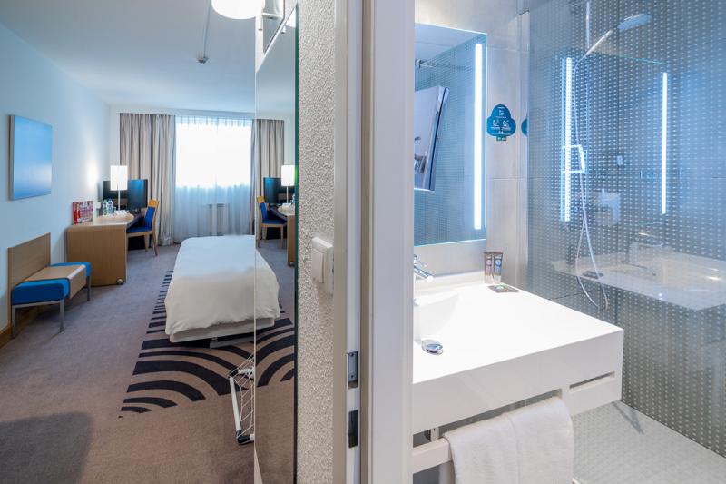 Номер Superior, Novotel Krakow City West