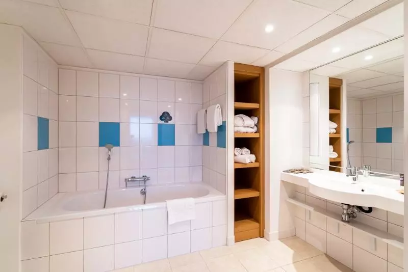 سوییت, Novotel Krakow City West