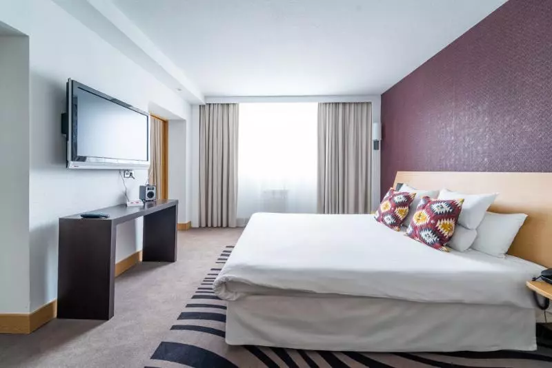 سوییت, Novotel Krakow City West