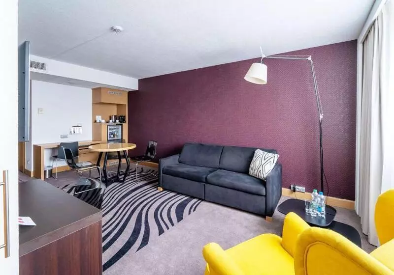 سوییت, Novotel Krakow City West