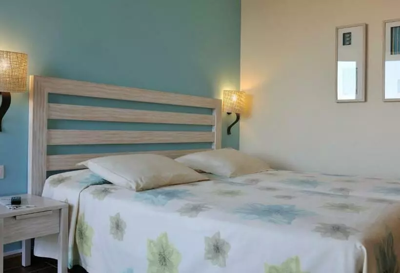 اتاق سوپریور با چشم‌انداز دریا, Pestana Viking Beach & Spa Resort