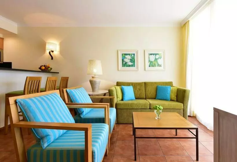 سوییت سوپریور با چشم‌انداز دریا, Pestana Viking Beach & Spa Resort