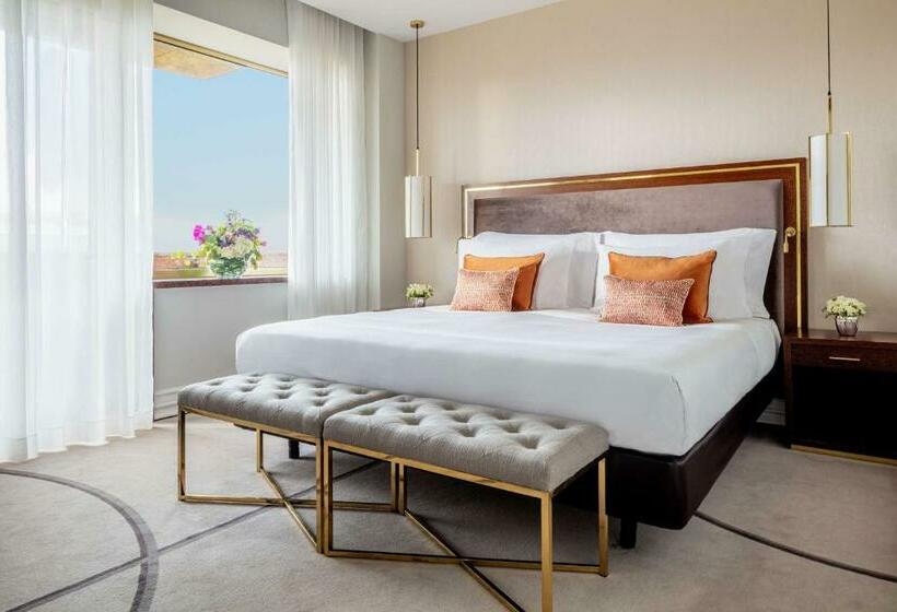 سوییت اجرایی, Tivoli Avenida Liberdade Lisboa – A Leading Hotel Of The World