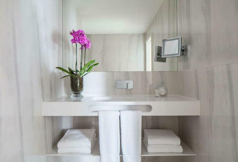 اتاق لوکس خانوادگی, Tivoli Avenida Liberdade Lisboa – A Leading Hotel Of The World