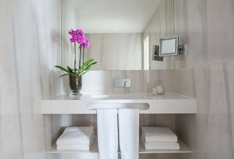 اتاق لوکس خانوادگی, Tivoli Avenida Liberdade Lisboa – A Leading Hotel Of The World