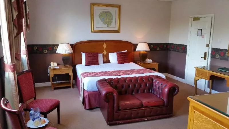 Standard Kolmen Hengen Huone, Ariston Hotell