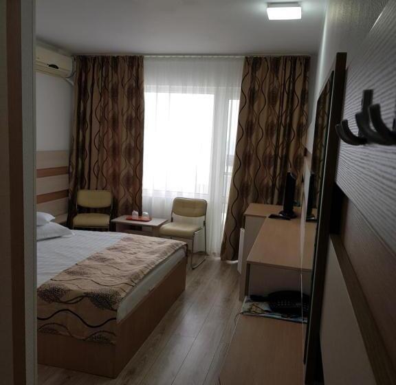 스탠다드 룸, Capitol