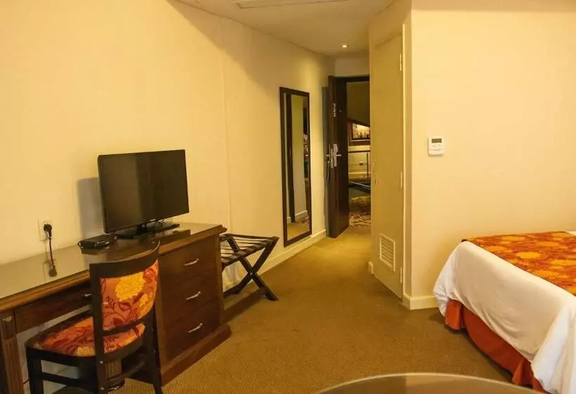 اتاق استاندارد, Casino Acaray