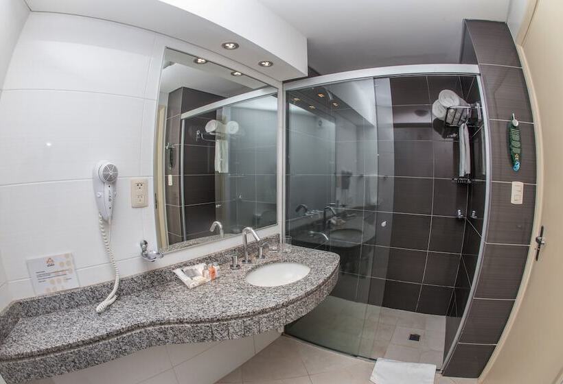 اتاق اجرایی, Casino Acaray