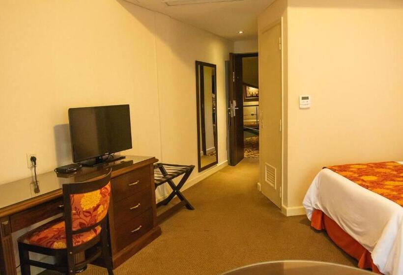 اتاق استاندارد, Casino Acaray