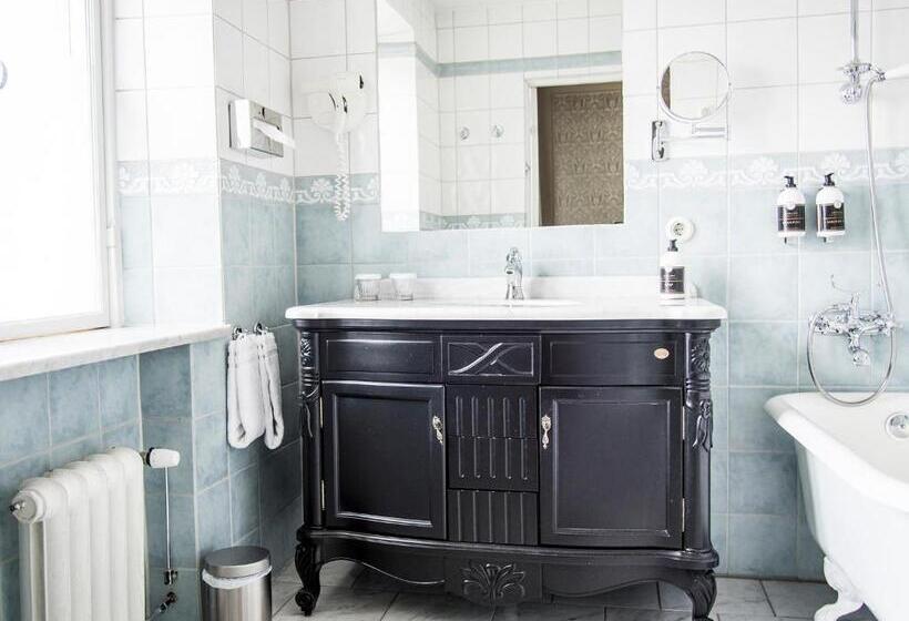 Номер Superior с Балконом, Eggers