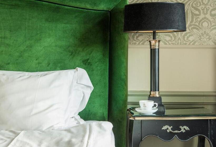 Номер Superior с Балконом, Eggers