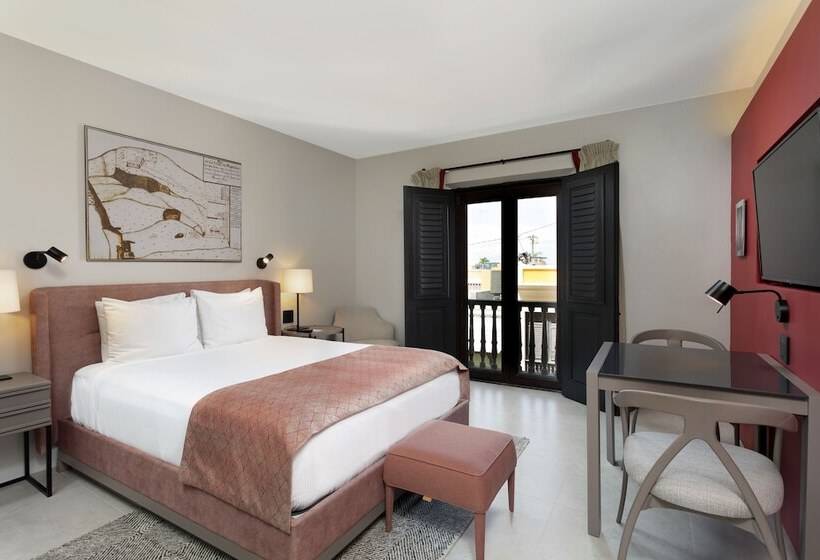 اتاق سوپریور, El Convento