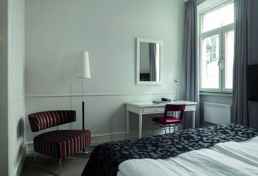 غرفة إقتصادية, Elite Hotel Savoy